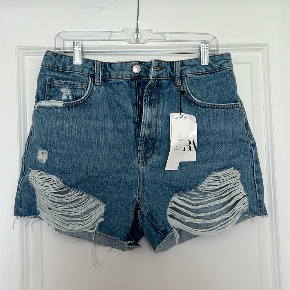 NWT Zara shorts